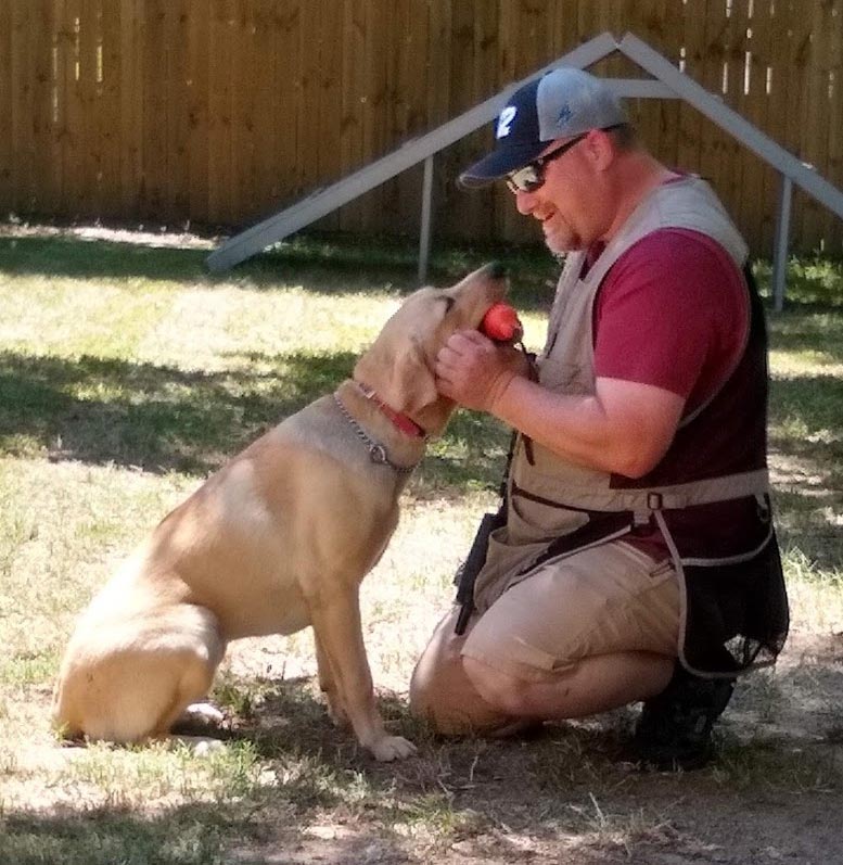 Carolina's Dog Trainer | Lancaster, SC | Richard Caughman training dog